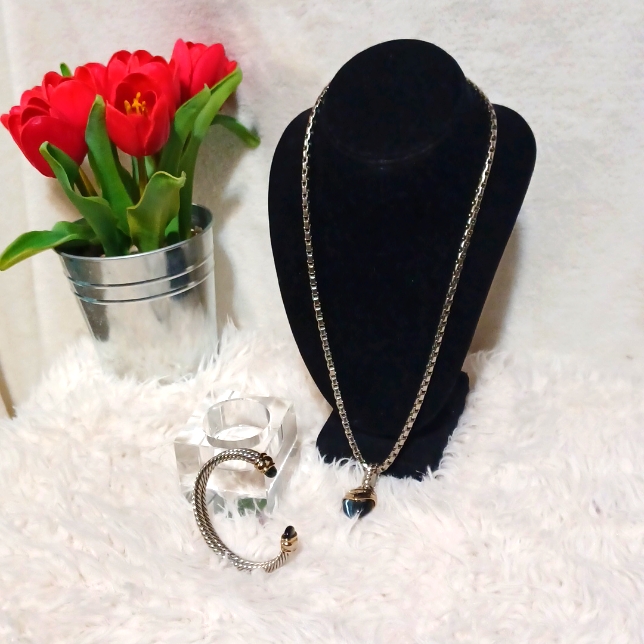 Fashion Necklace Set
